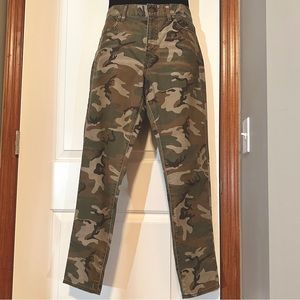 Polo Ralph Lauren Camo Jean Size 29